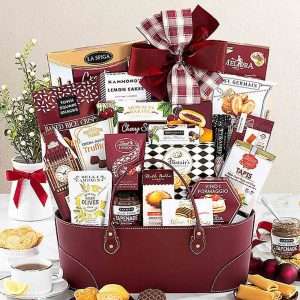 The Ultimate Guide to Corporate Gift Giving: Ideas, Etiquette & Best Practices for 2026 2 Classic gourmet gift basket filled with gourmet foods