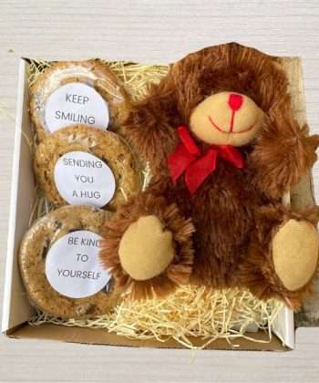 Cookies with a Message gift box with teddy bear and cookies with messages.